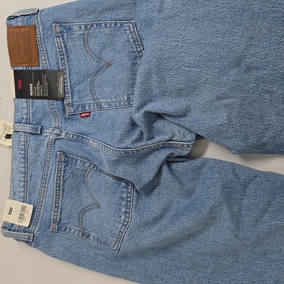 Levi's Wedgie high rise jeans - Picture 13 of 16